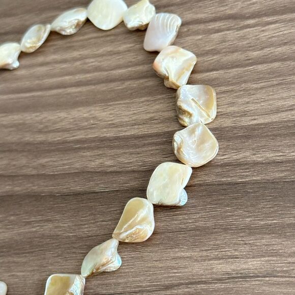 Gold Heart Pendant Necklace Q12 - Picture 4 of 5